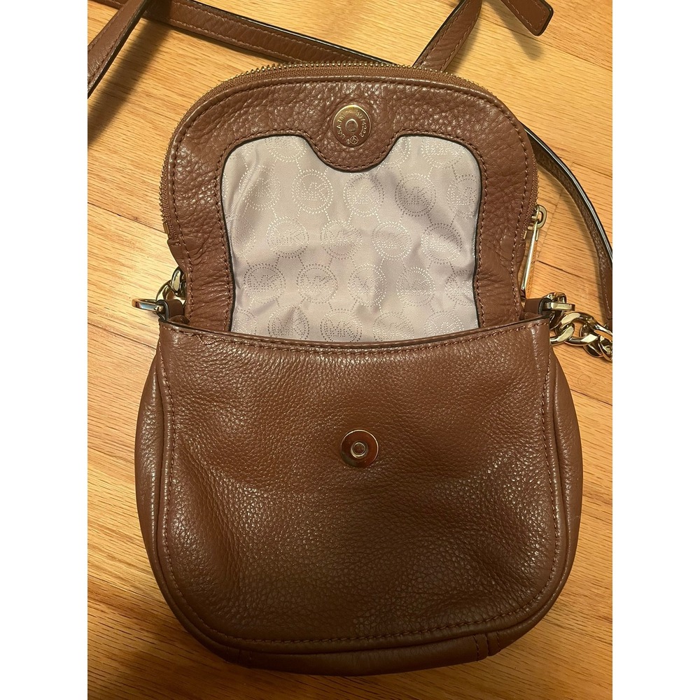 Michael Kors NWOT Bedford Flap Tan Pebbled Leather Crossbody Bag‎ - Picture 6 of 8